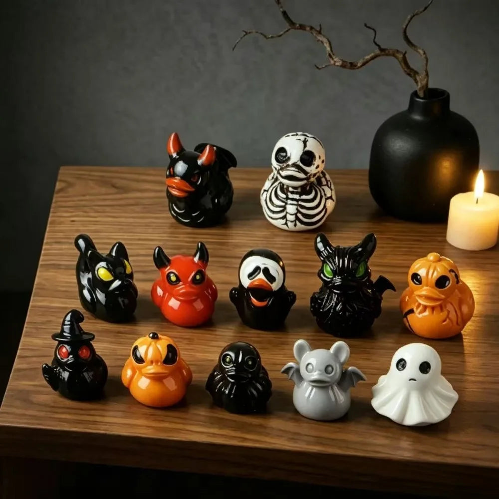 🎃 Halloween Pumpkin Duck Resin Ornaments